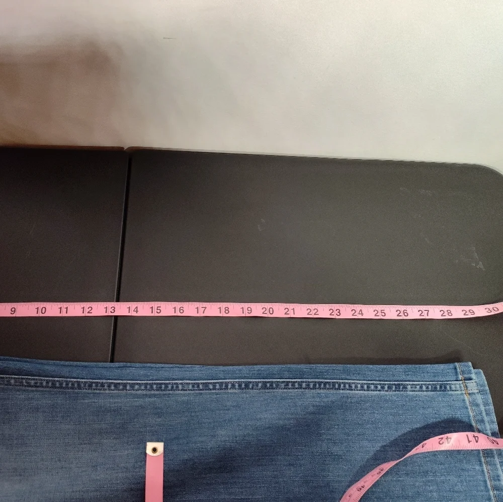 NWT Duluth Trading Co Women's DuluthFlex Daily Denim Slim Leg Jeans 8/29